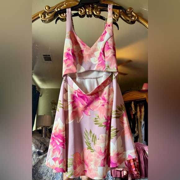Fashion Nova Dresses & Skirts - Fashion Nova Pink Floral Cutout Dress